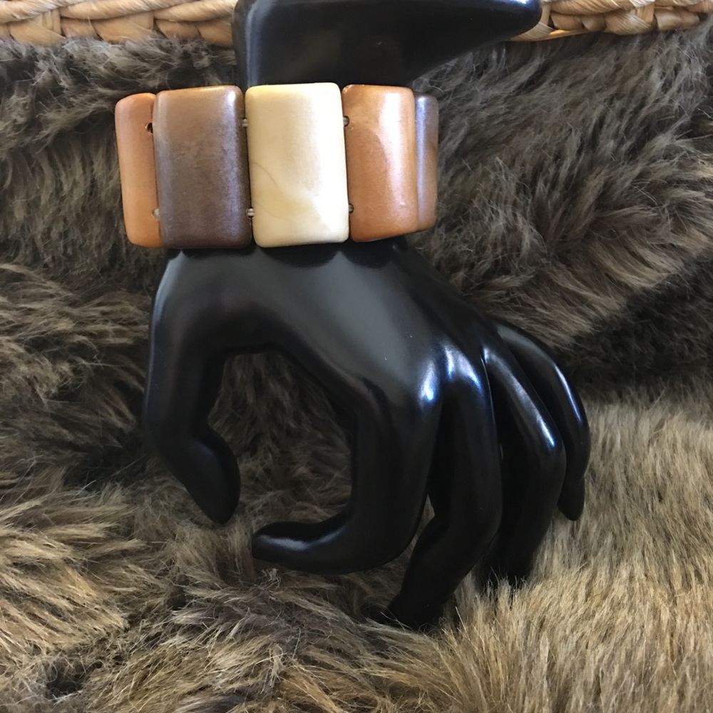 Xhilaration boho wood look stretch bracelet NWT - Picture 4 of 5